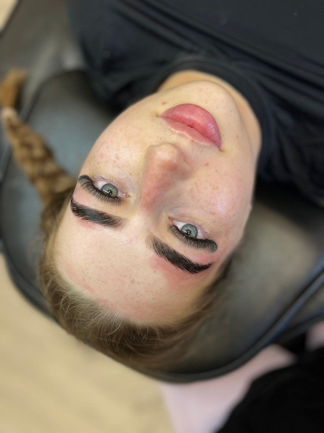 “W” Clover Lashes