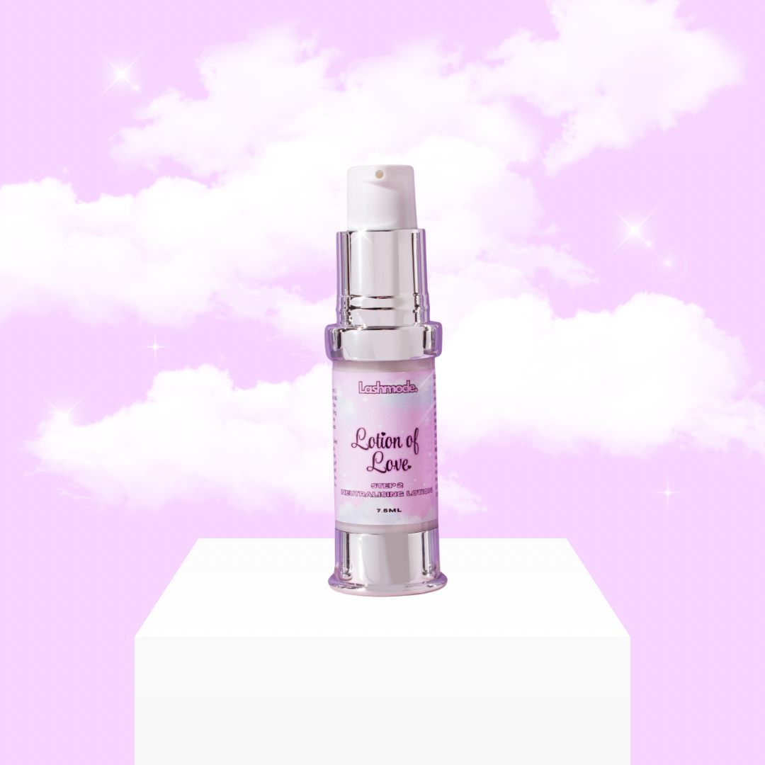 Step 2- Lash/Brow Neutralising Lotion
