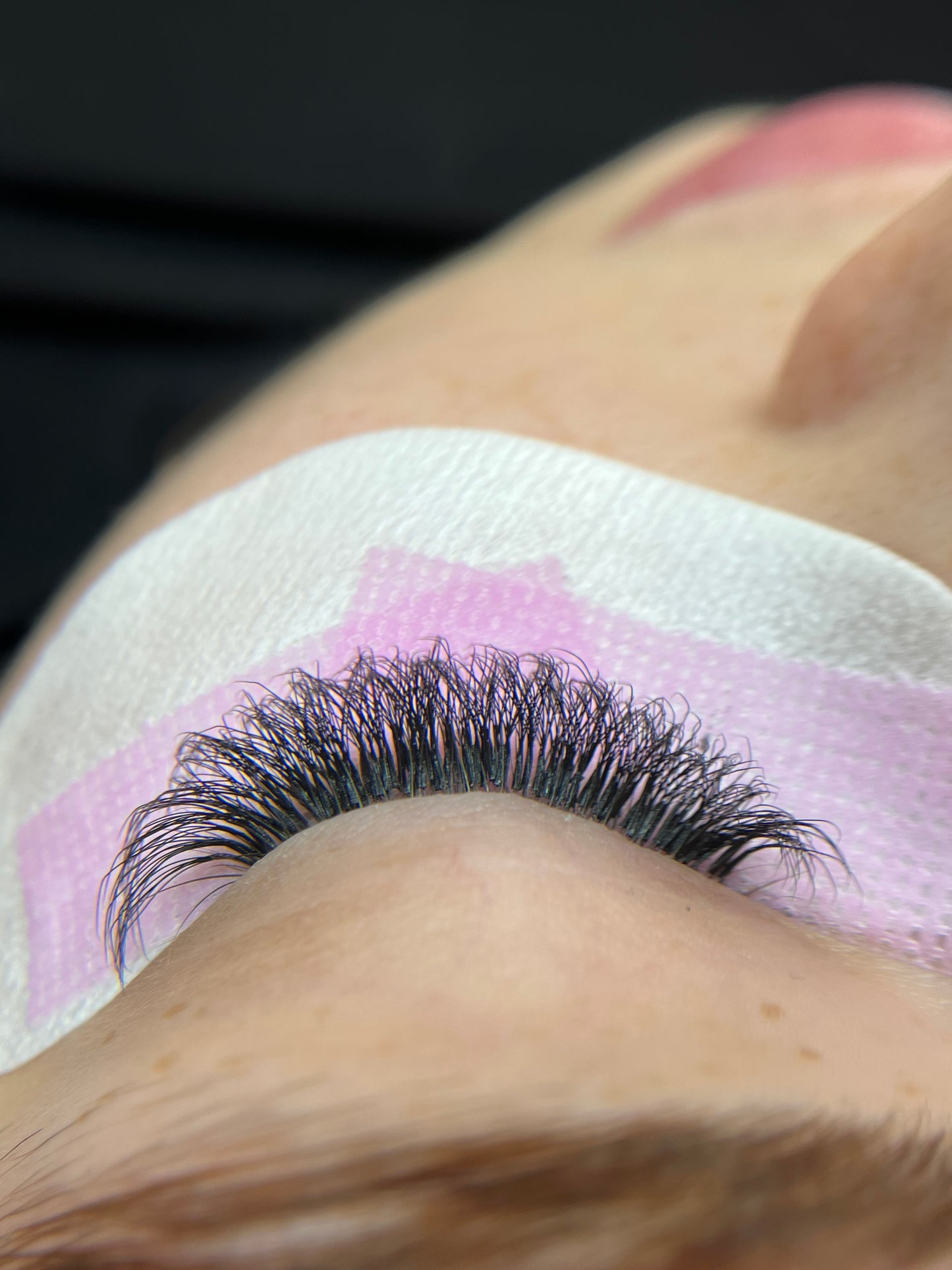 “W” Clover Lashes