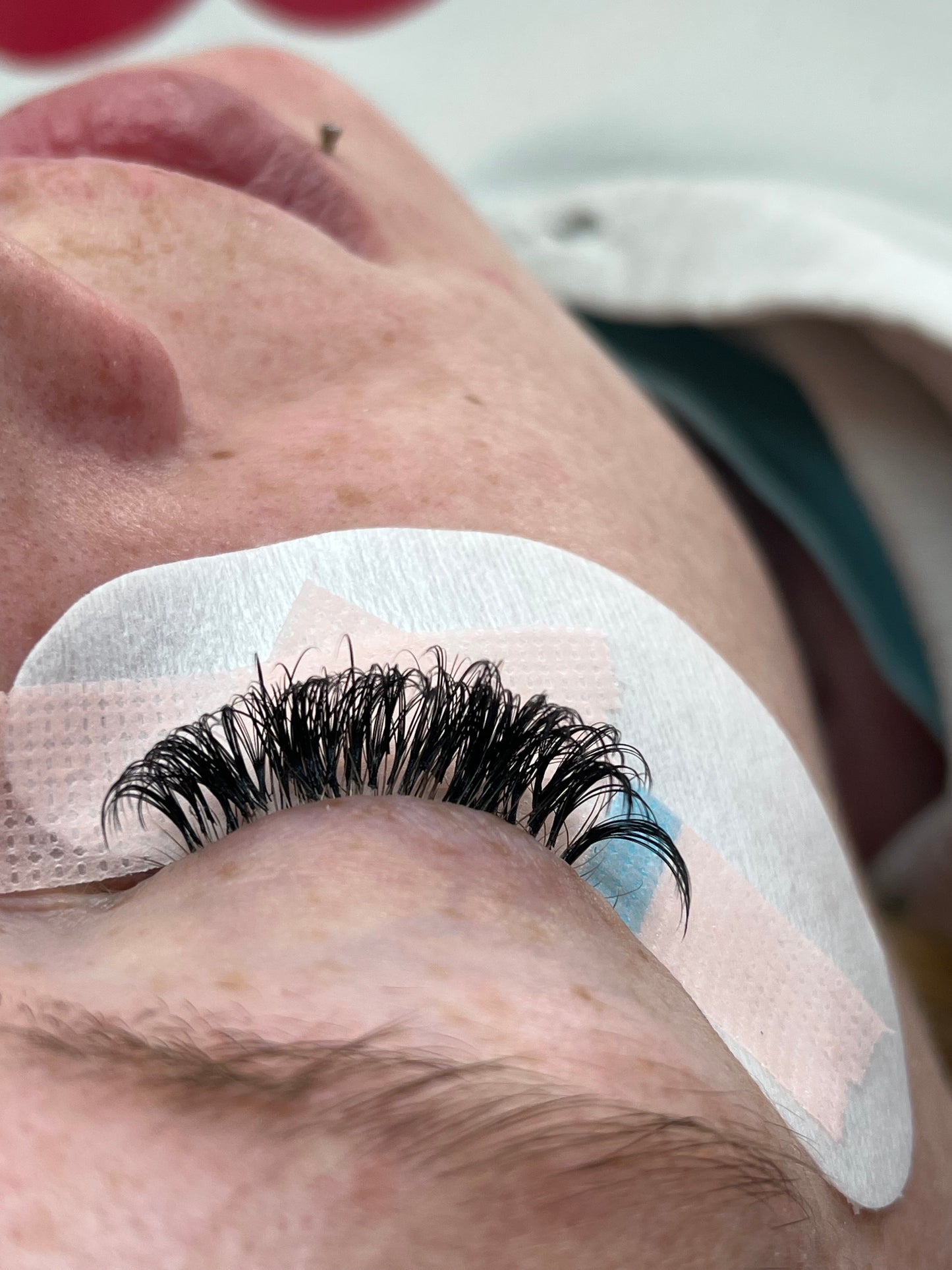 ‘Fast Fuse’ 0.5 sec lash adhesive