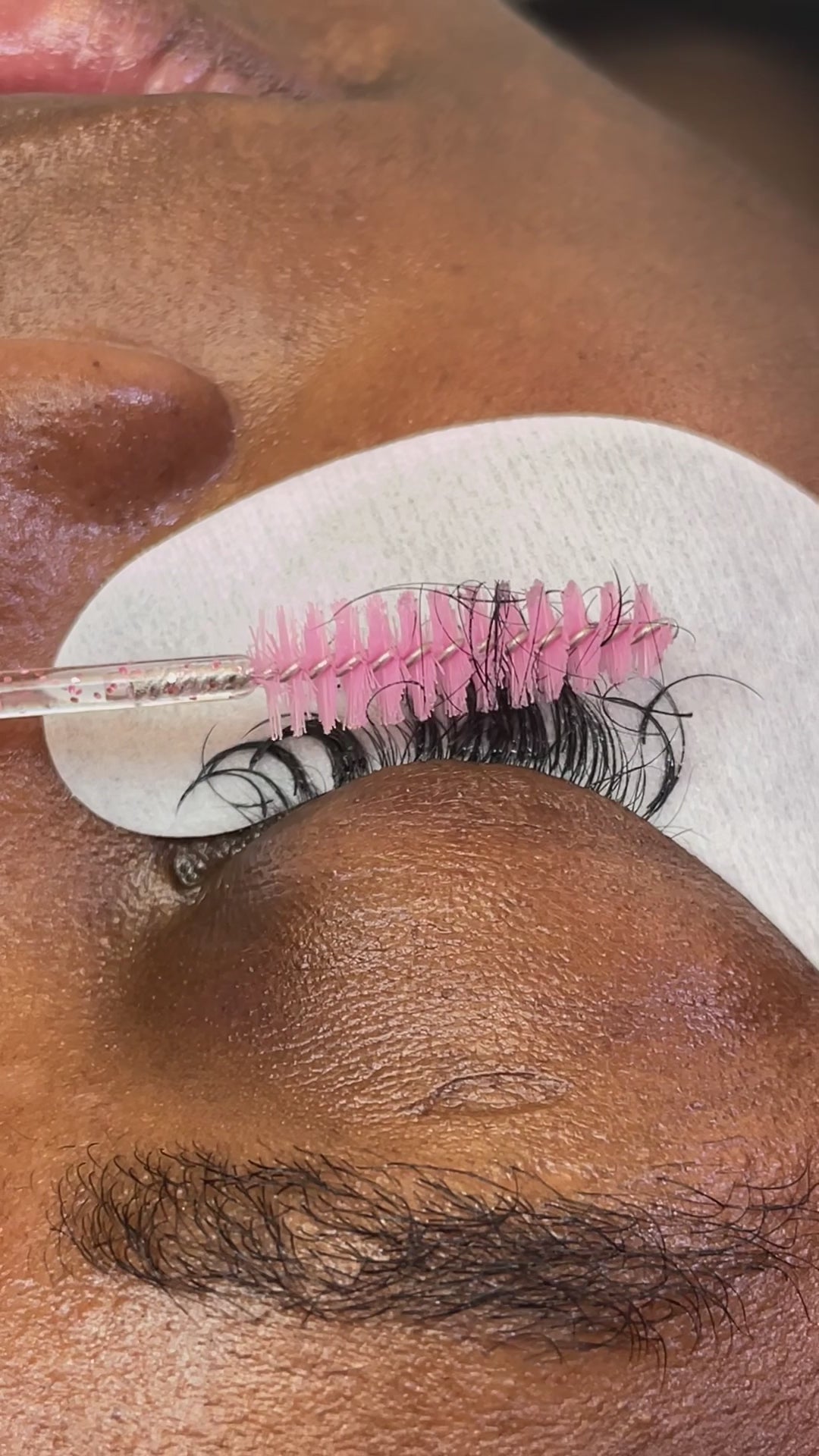 Coconut Scented Lash Remover