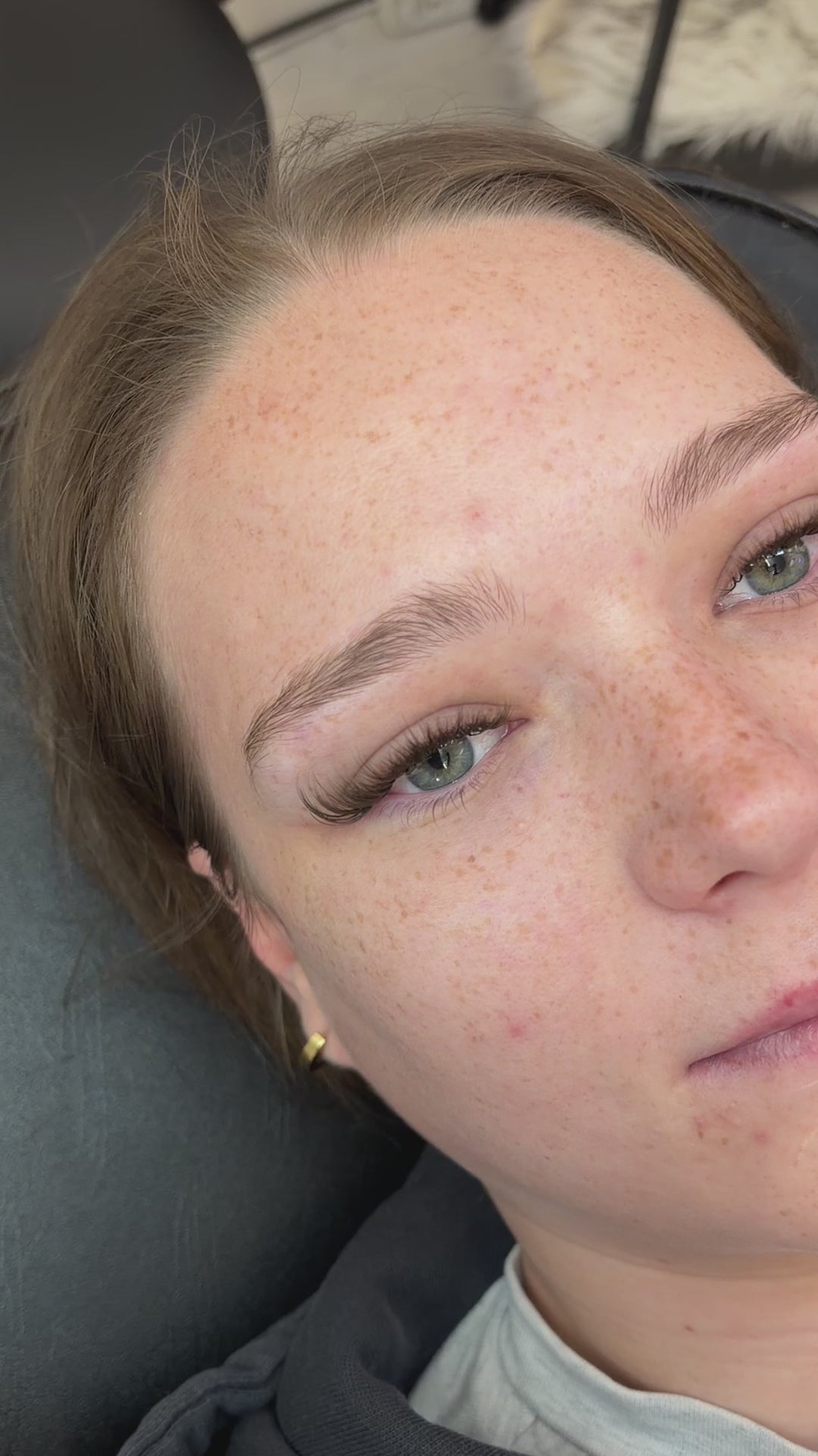 Light Brown Volume Lashes